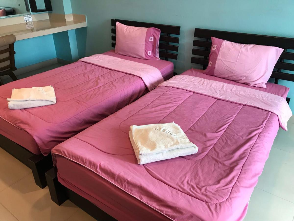 Hotel Ananya Residencia Chonburi Exterior foto